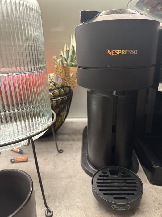 Aparat cafea nespresso vertuo next