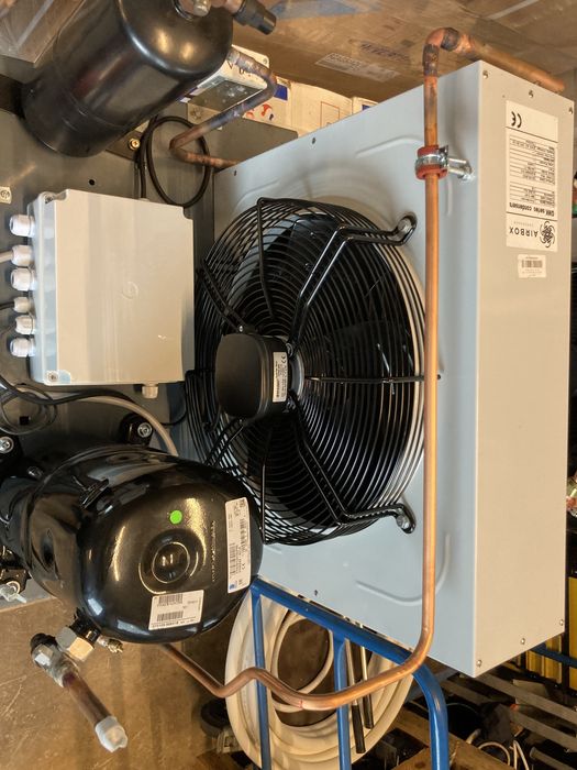 Compresoare si agregate frigorifice