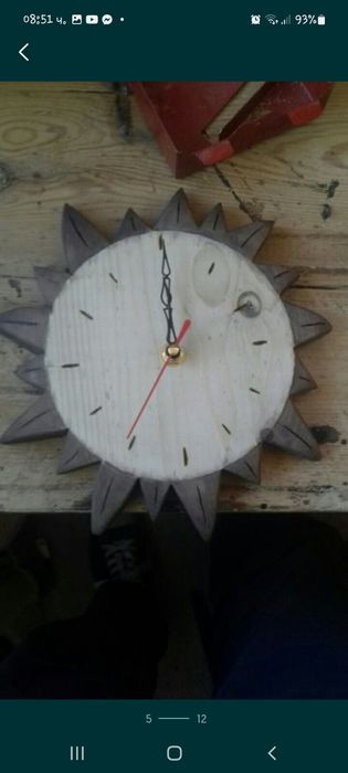 Часовник, картина,ваза от дърво