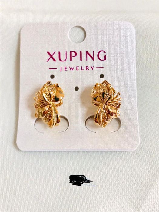 Продам бижутерию