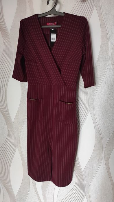 Продам платье новое.44 р.