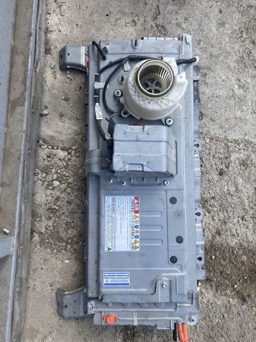 Высоковольтная батарея на Камри 50