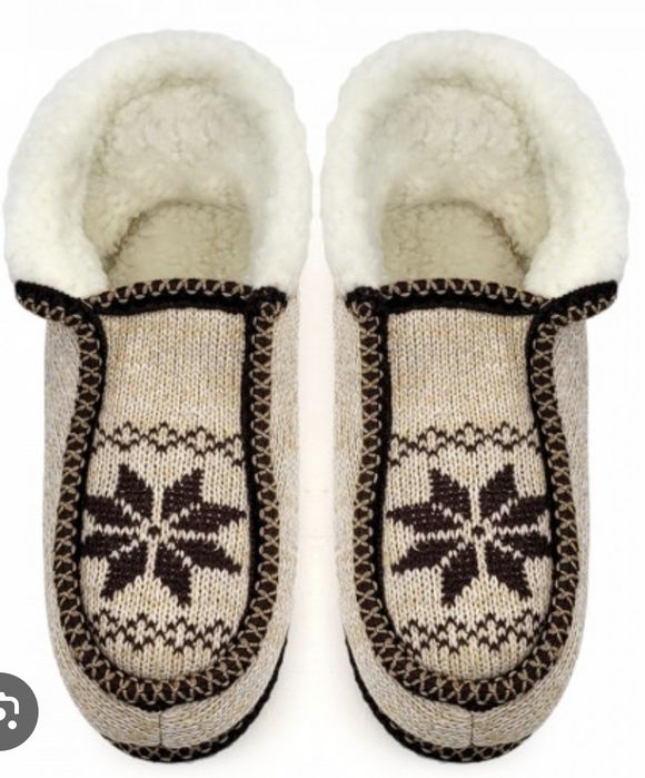 Botosi / papuci de Casa Caldurosi Barbati