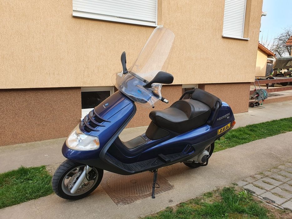 Piaggio Hexagon 125ccm, cu 28.000 km