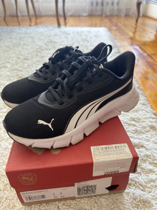 Продам кроссовки PUMA