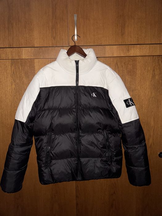 Яке Calvin Klein L