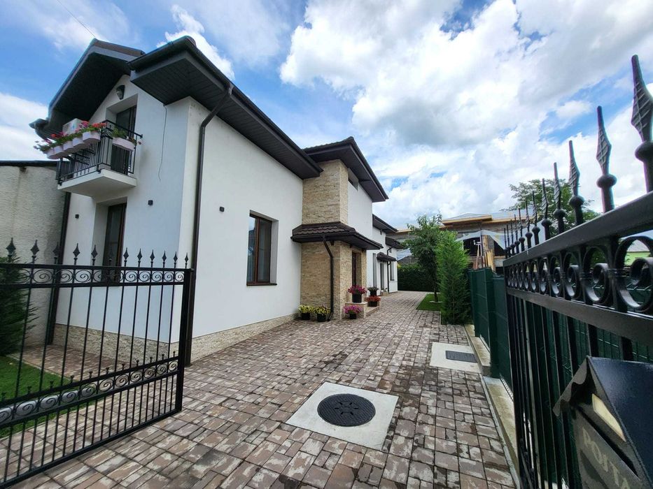 Casă de vânzare ULTRACENTRAL Târgoviște