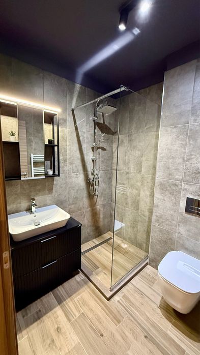 Apartament modern cu 3 camere de închiriat – Decebal Residence | 83 mp | Parcare inclusă | Direct proprietar