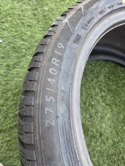 275 40 19 Dunlop m+s O Bucata