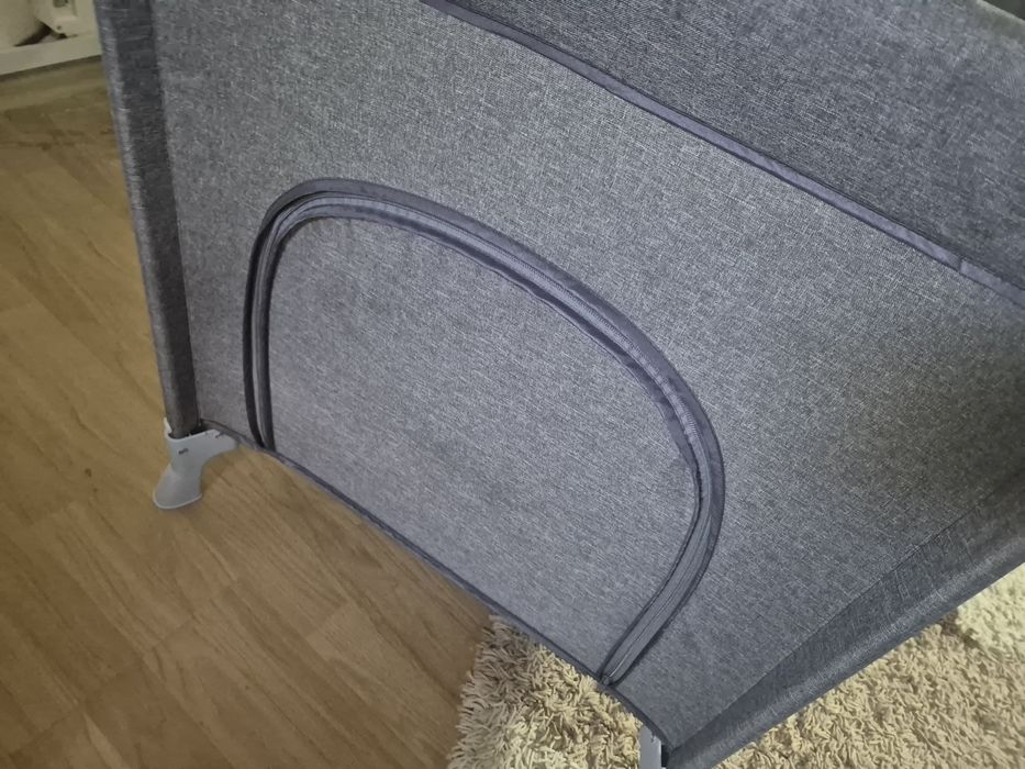 Patul de copil pliabil