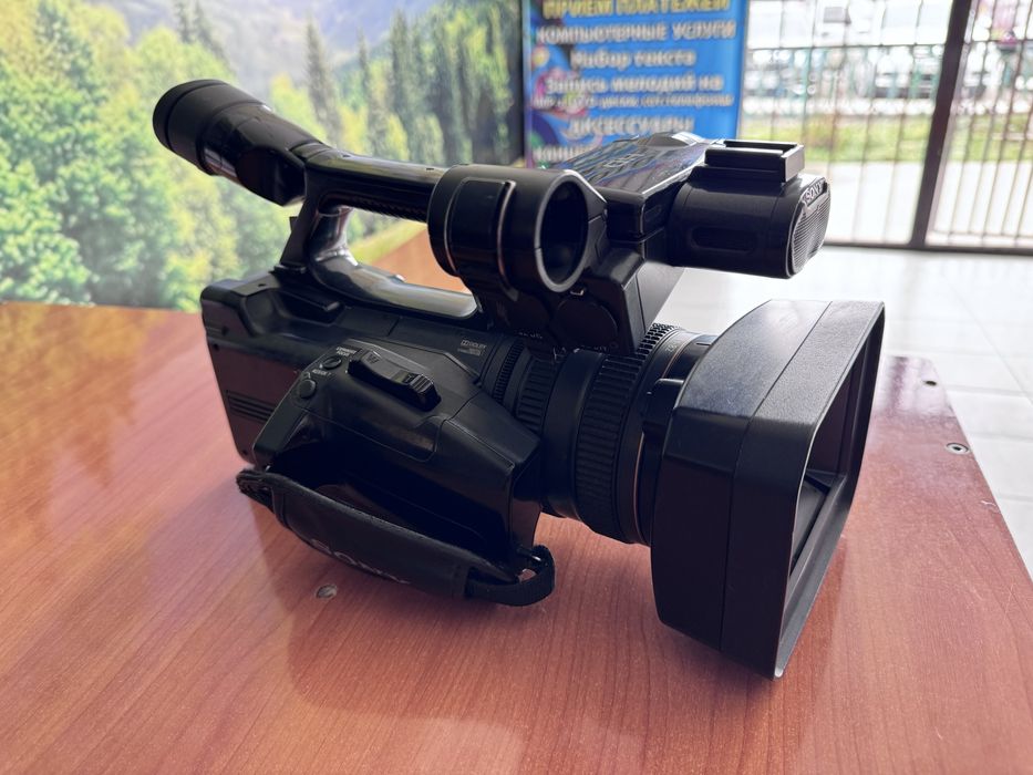 Видеокамера Сони ах2000е / Sony ax2000e