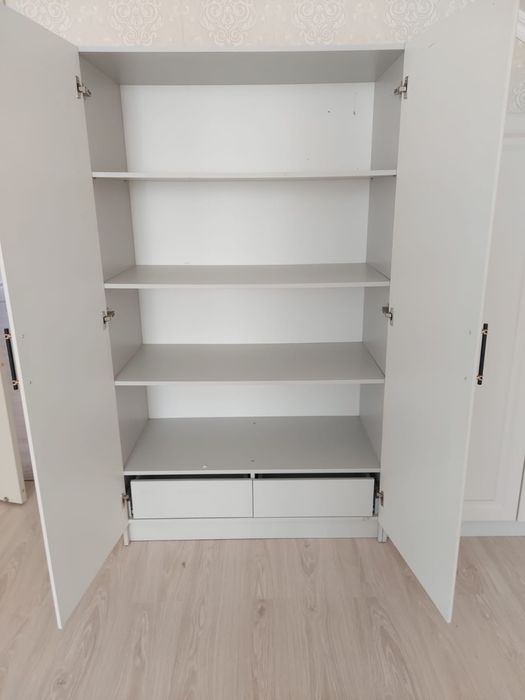 Шкаф гардероб письменный стол