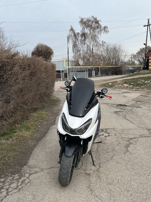 Продам макси  2024  года