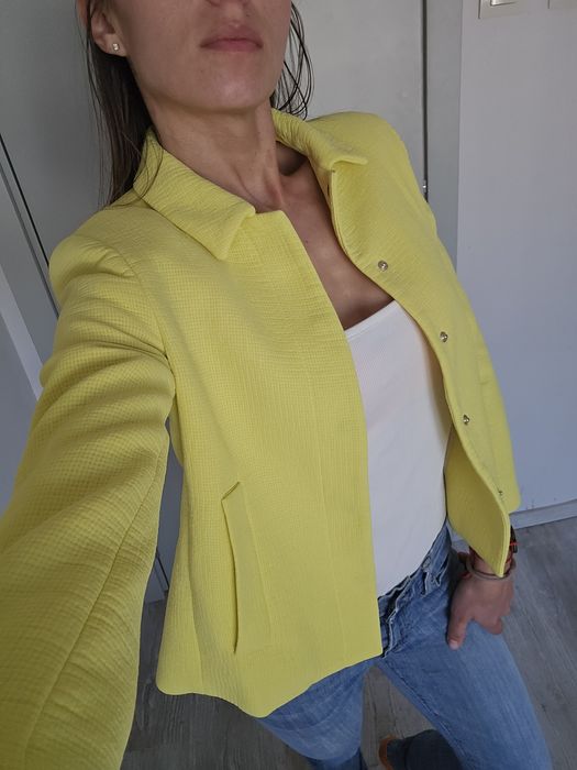 Жълто сако ZARA размер S