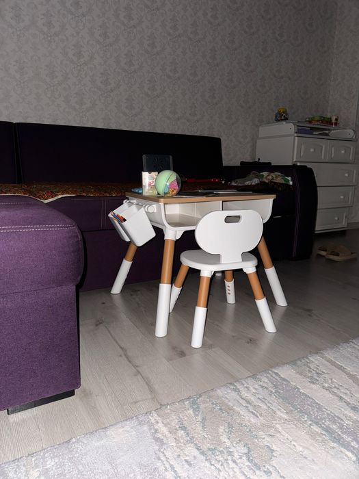 Детский стол со стульчиком