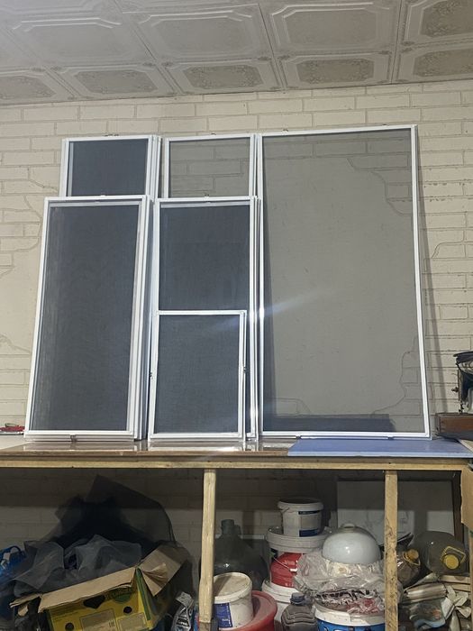 Маскетные сетки внутрны , сетка для дверы плисе