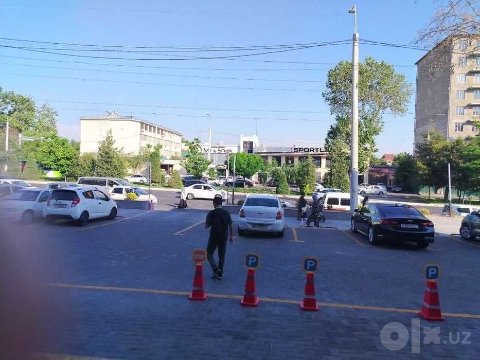 Сдаётся коммерческое помещение 4650м² 1 линия Орзу Беруний Шайхантахур