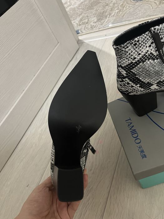 Сапоги новые