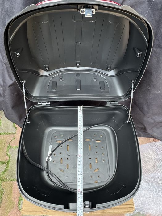 Portbagaj TOP CASE moto scuter ATV negru gri