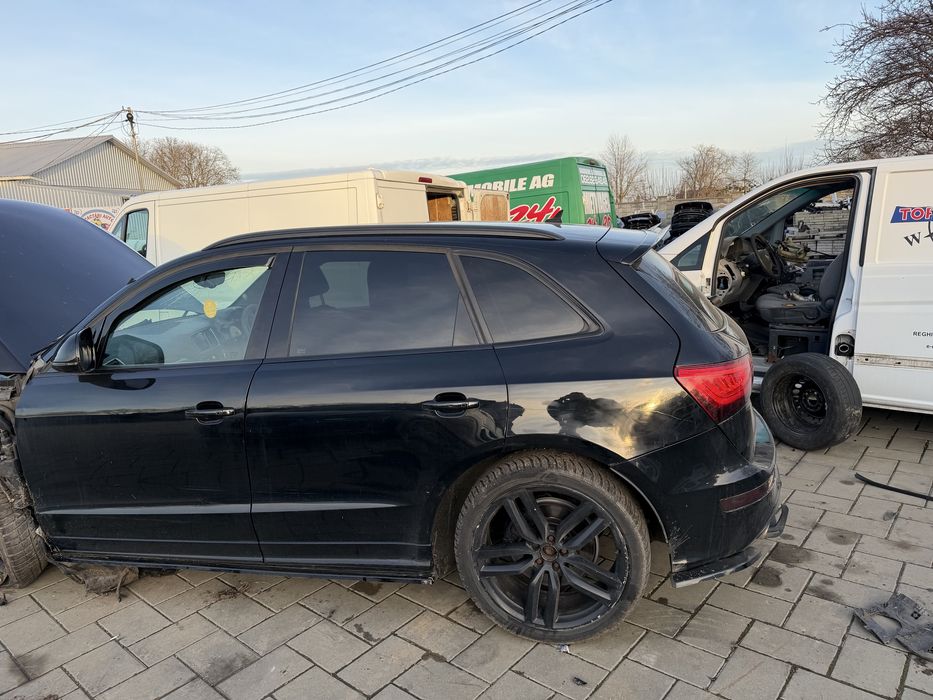 Usii fata spate audi q5 an 2016 facelift culaore ly9b