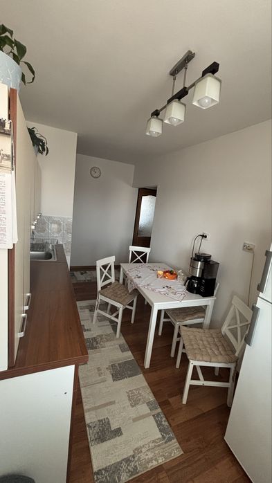 Vand apartament 2 camere - 0744645334