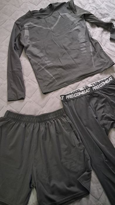 Кимоно для джиу-джитсу и рашгард.