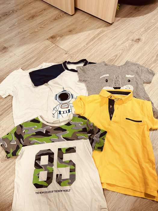 Продам пакетом вещи на мальчика 6–7 лет.