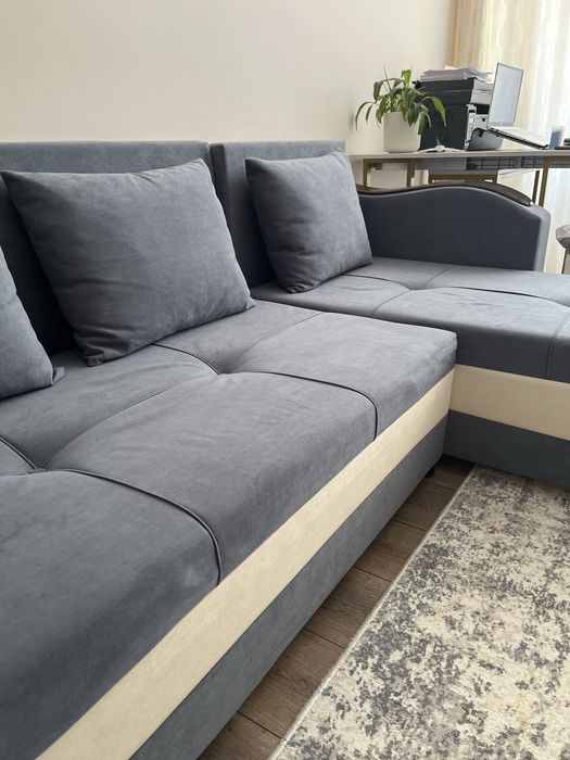 Диван в отл состоянии 2,8м