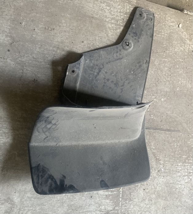 Брызговик на ЛК200