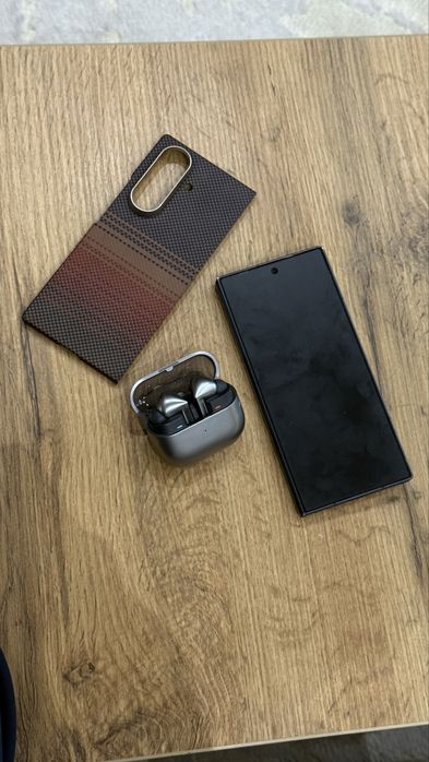 Samsung Z-Fold 7 512gb