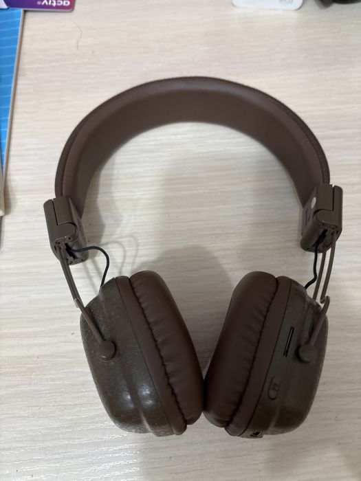 Наушники продам