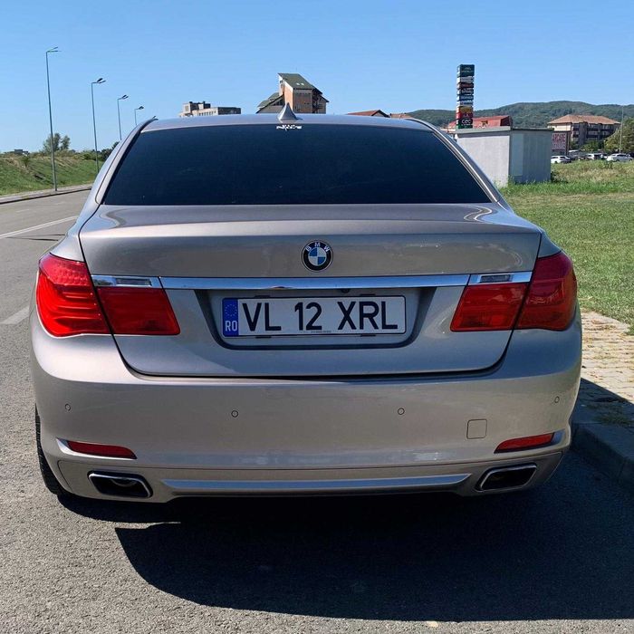 BMW 740 Xd  02.2011  4 butoane , revizii cu istoric BMW
