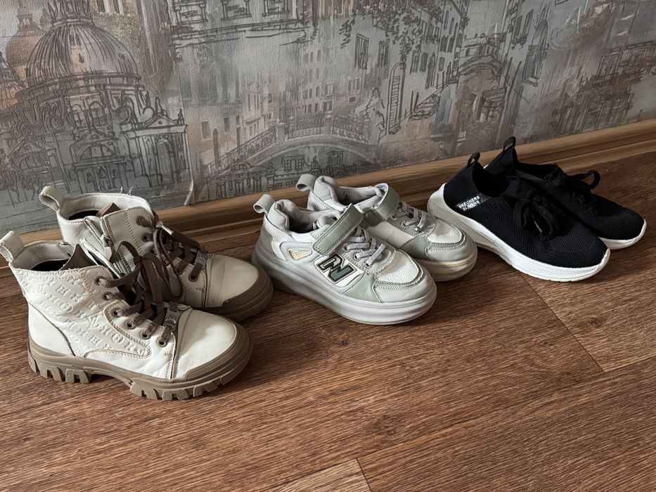 Демисезонная обувь на девочку