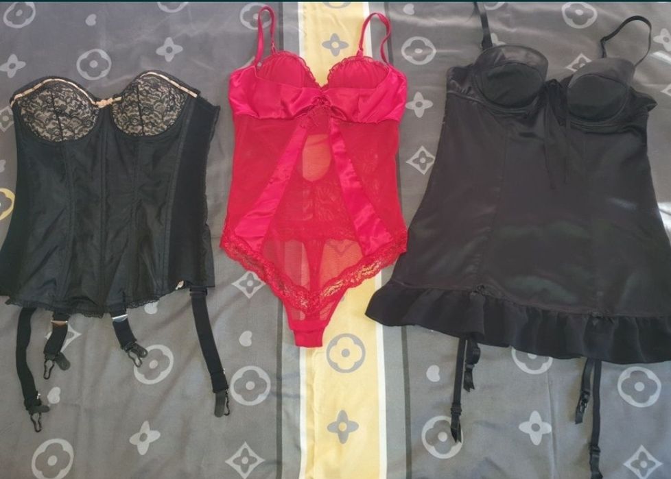 Корсеты и пеньюарчик