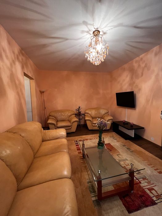 Închiriez apartament Bulevardul Ion Mihalache