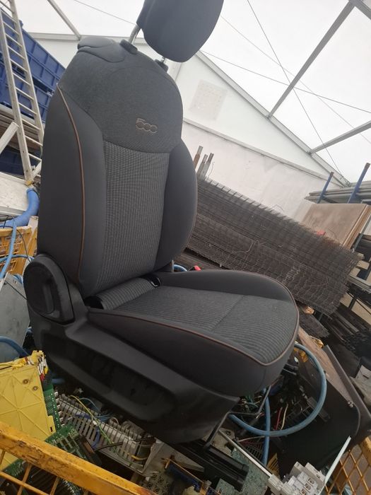 Vand scaune noi Fiat 500