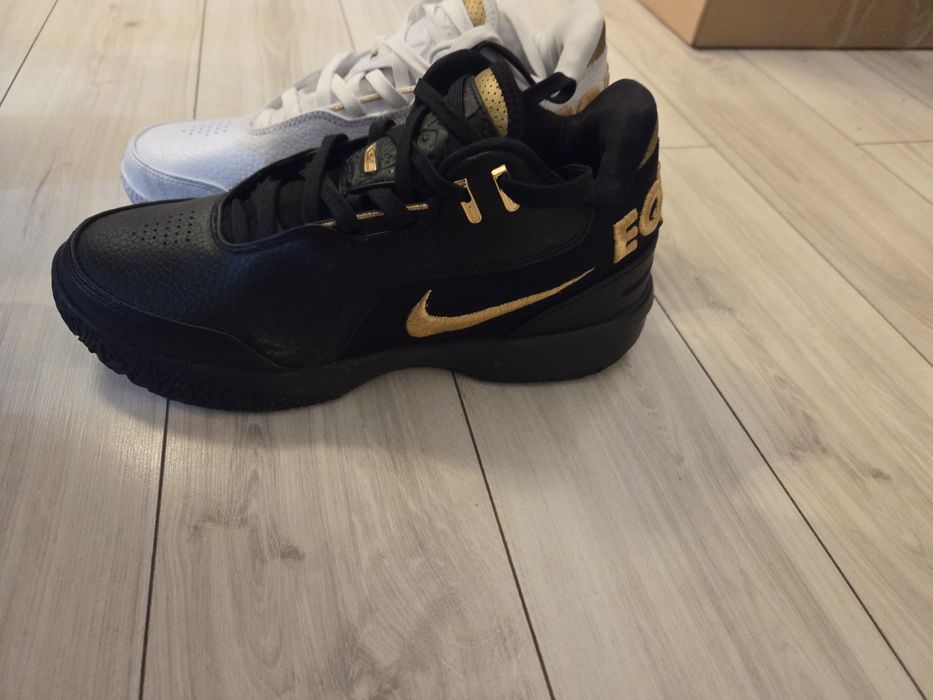 Papuci de baschet LeBron NXXT Gen alb cu negru