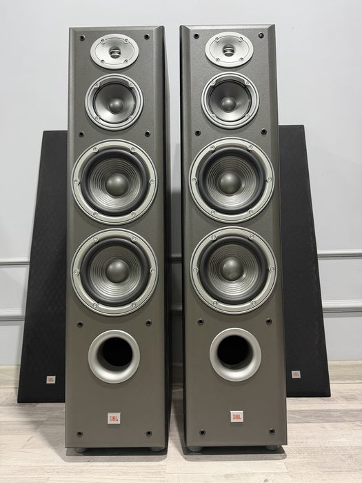 Фронтальнеы колонки JBL Е80