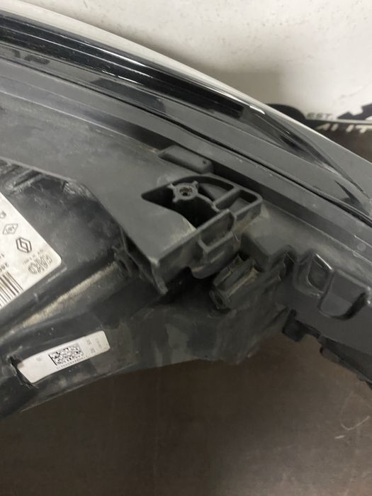 Far stanga full led Renault Clio 5