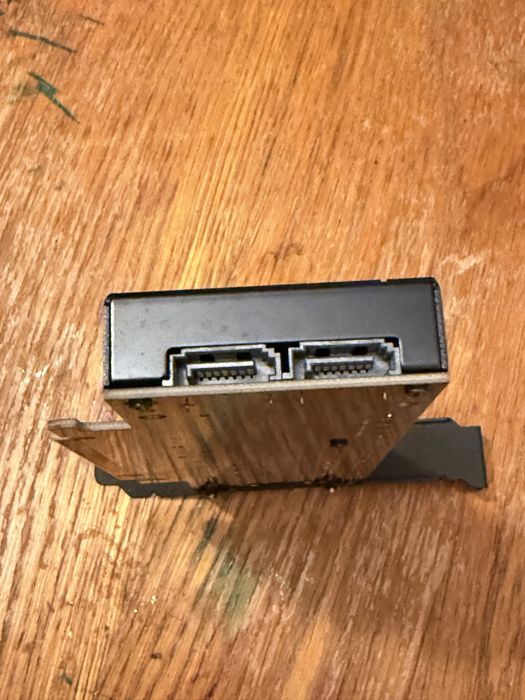 Adaptor PCIe - NVMe / SATA