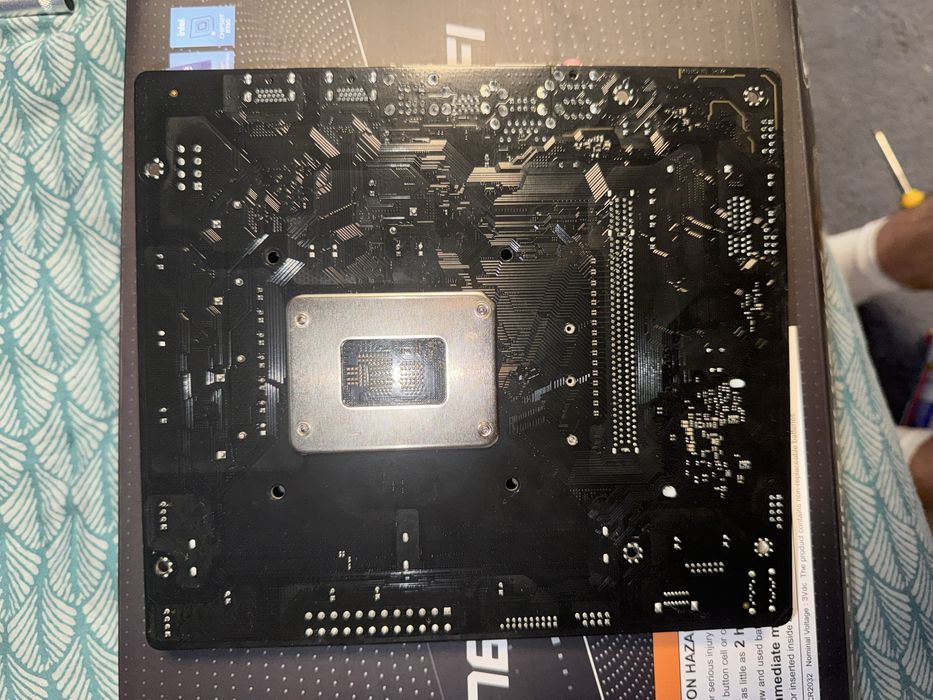 Vand placa de baza + cooler procesor + carcasa