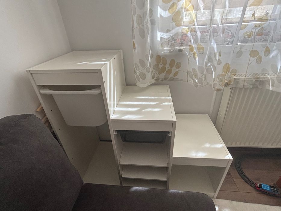 Vând ansamblu de depozitare Trofast Ikea
