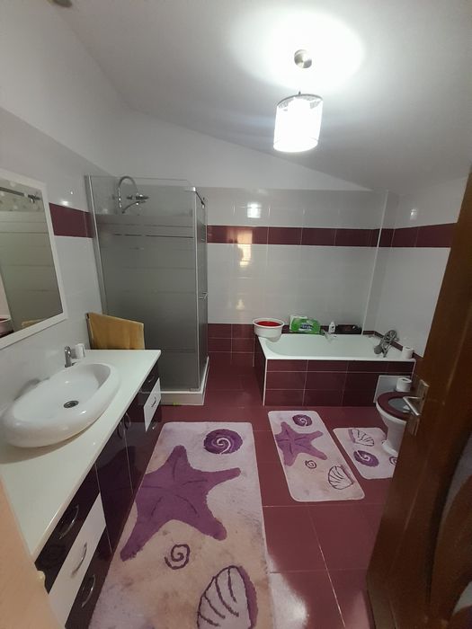Casă de vânzare direct de la proprietar.