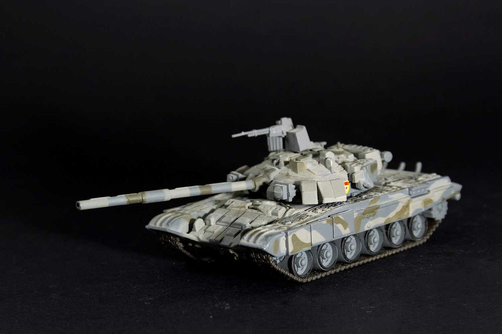 ДЕШЕВЫЕ модели танков и др. в-ной техники в масштабе 1:72!!!