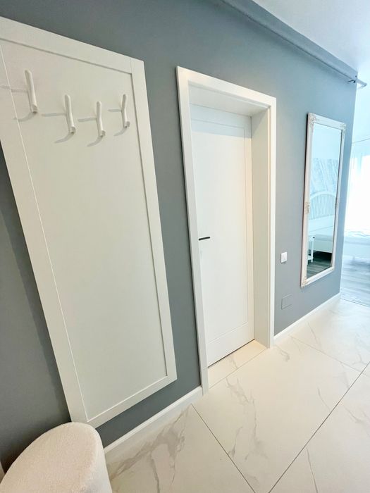 Inchiriez apartament  in Floresti, Teilor