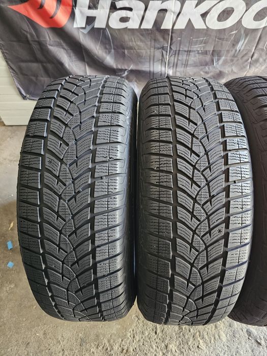 4 anvelope iarna 225 65 17 Goodyear 2023