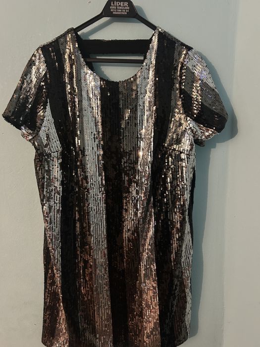 Rochie cu paiete