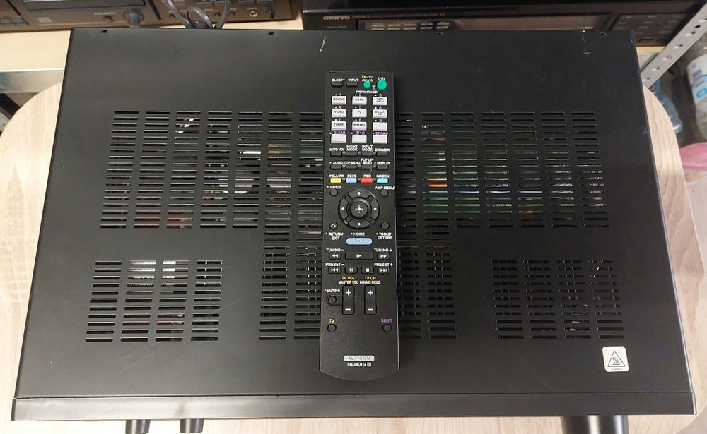 Ресивър SONY STR-DH720 с дистанционно