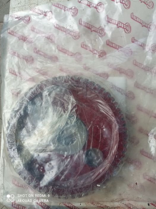 Шестерня продам новая.