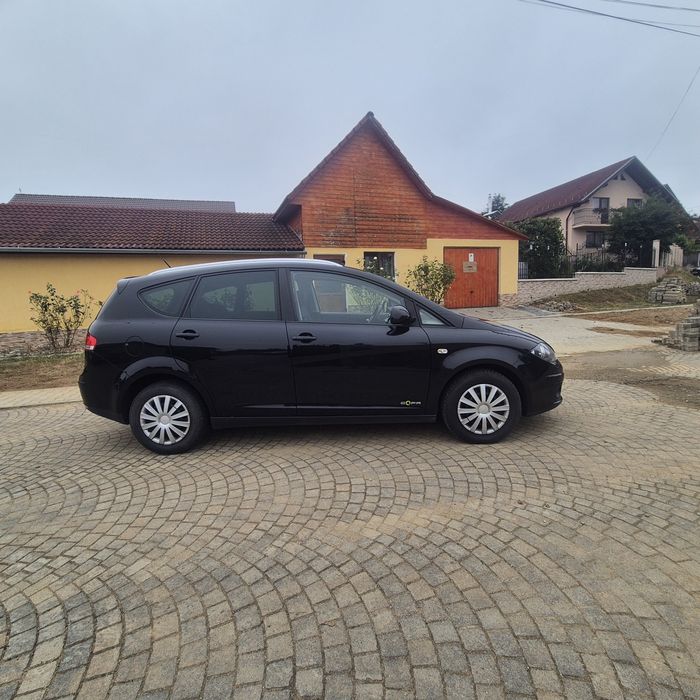 SEAT Altea XL 2011 — imagine 5